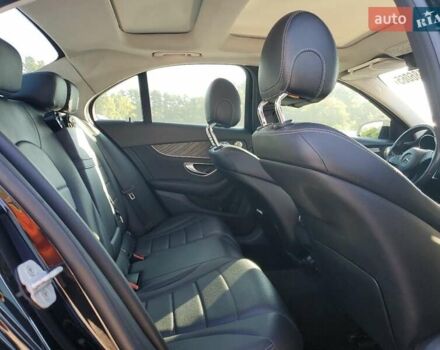 Мерседес Ц-Класс, объемом двигателя 1.99 л и пробегом 63 тыс. км за 3500 $, фото 9 на Automoto.ua