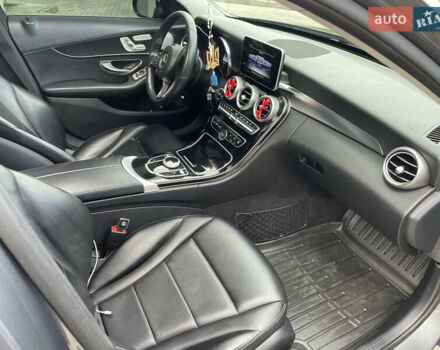 Мерседес Ц-Класс, объемом двигателя 2 л и пробегом 170 тыс. км за 19600 $, фото 10 на Automoto.ua