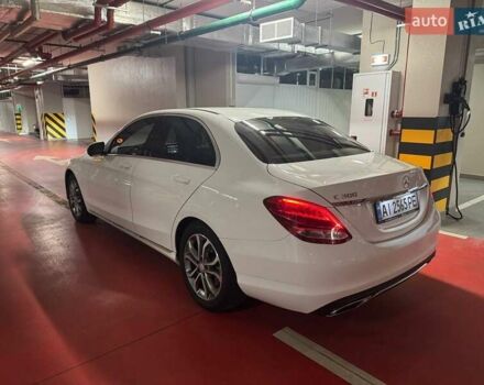 Мерседес Ц-Класс, объемом двигателя 2 л и пробегом 140 тыс. км за 17900 $, фото 1 на Automoto.ua