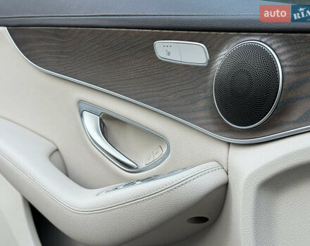Мерседес Ц-Класс 2018 в Киеве на Automoto.ua Мерседес Ц-Класс, объемом двигателя 2 л и пробегом 37 тыс. км за 27990 $, фото 20 на Automoto.ua