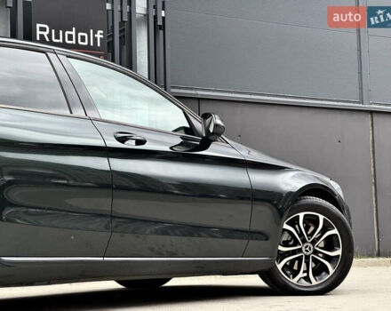 Мерседес Ц-Класс 2018 в Киеве на Automoto.ua Мерседес Ц-Класс, объемом двигателя 2 л и пробегом 37 тыс. км за 27990 $, фото 2 на Automoto.ua