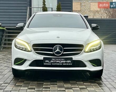 Мерседес Ц-Класс, объемом двигателя 1.6 л и пробегом 111 тыс. км за 26900 $, фото 1 на Automoto.ua