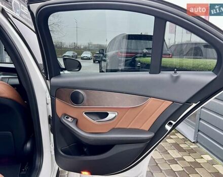 Мерседес Ц-Класс, объемом двигателя 1.6 л и пробегом 111 тыс. км за 26900 $, фото 37 на Automoto.ua