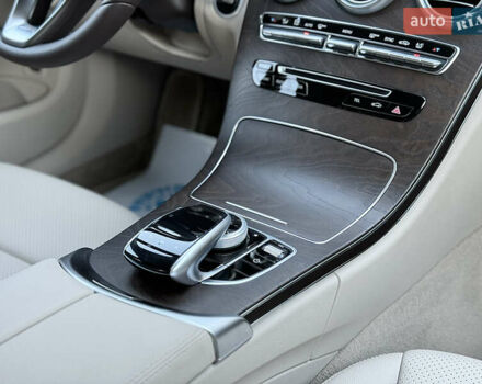 Мерседес Ц-Класс 2018 в Киеве на Automoto.ua Мерседес Ц-Класс, объемом двигателя 2 л и пробегом 37 тыс. км за 27990 $, фото 35 на Automoto.ua