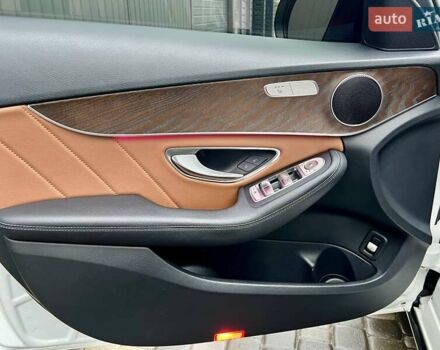 Мерседес Ц-Класс, объемом двигателя 1.6 л и пробегом 111 тыс. км за 26900 $, фото 14 на Automoto.ua