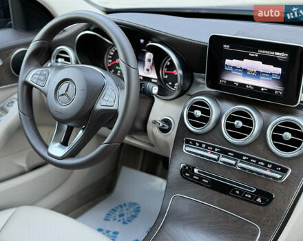 Мерседес Ц-Класс 2018 в Киеве на Automoto.ua Мерседес Ц-Класс, объемом двигателя 2 л и пробегом 37 тыс. км за 27990 $, фото 30 на Automoto.ua