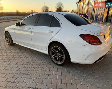 Мерседес Ц-Класс, объемом двигателя 1.95 л и пробегом 117 тыс. км за 32000 $, фото 2 на Automoto.ua