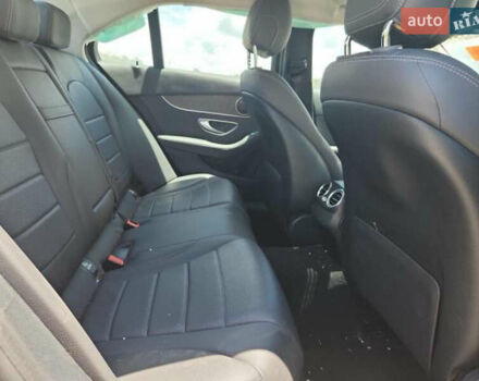 Мерседес Ц-Клас, об'ємом двигуна 1.99 л та пробігом 65 тис. км за 17500 $, фото 7 на Automoto.ua