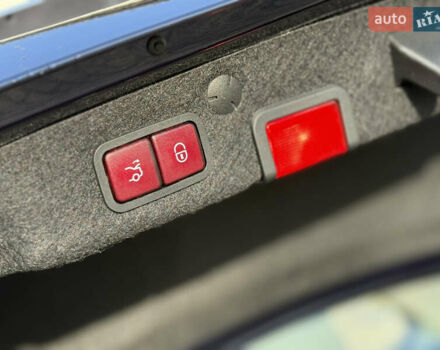 Мерседес Ц-Класс, объемом двигателя 2 л и пробегом 29 тыс. км за 28500 $, фото 25 на Automoto.ua