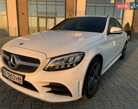 Мерседес Ц-Класс, объемом двигателя 1.95 л и пробегом 117 тыс. км за 32000 $, фото 1 на Automoto.ua