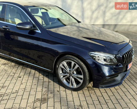 Мерседес Ц-Класс, объемом двигателя 2 л и пробегом 29 тыс. км за 28500 $, фото 3 на Automoto.ua