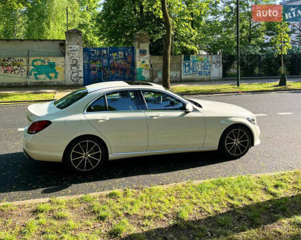 Мерседес Ц-Класс, объемом двигателя 2 л и пробегом 39 тыс. км за 31000 $, фото 3 на Automoto.ua