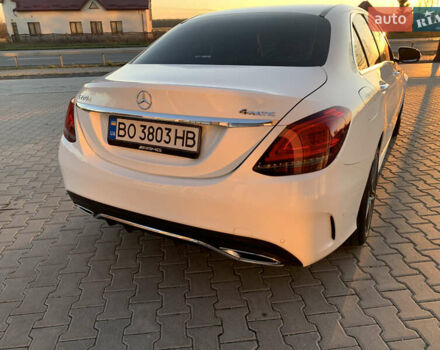 Мерседес Ц-Класс, объемом двигателя 1.95 л и пробегом 117 тыс. км за 32000 $, фото 4 на Automoto.ua