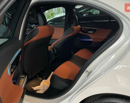 купити нове авто Мерседес Ц-Клас 2024 року від офіційного дилера Mercedes-Benz на Набережній Мерседес фото