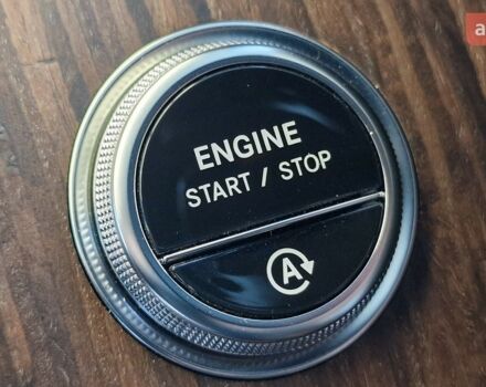 Мерседес Ц-Класс, объемом двигателя 1.5 л и пробегом 0 тыс. км за 67050 $, фото 14 на Automoto.ua