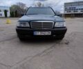 Мерседес Ц-Класс, объемом двигателя 1.8 л и пробегом 330 тыс. км за 2400 $, фото 1 на Automoto.ua