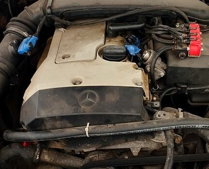 Мерседес Ц-Клас, об'ємом двигуна 1.8 л та пробігом 235 тис. км за 1000 $, фото 3 на Automoto.ua