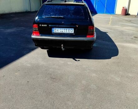 Мерседес Ц-Класс, объемом двигателя 1.8 л и пробегом 400 тыс. км за 2200 $, фото 5 на Automoto.ua