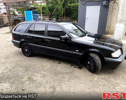 Мерседес Ц-Класс, объемом двигателя 2 л и пробегом 431 тыс. км за 3000 $, фото 8 на Automoto.ua