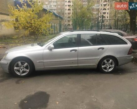 Мерседес Ц-Клас, об'ємом двигуна 2.2 л та пробігом 370 тис. км за 4000 $, фото 14 на Automoto.ua