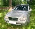 Мерседес Ц-Класс, объемом двигателя 2.15 л и пробегом 319 тыс. км за 5300 $, фото 1 на Automoto.ua