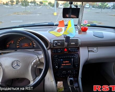 Мерседес Ц-Класс 2003 в Одессе на Automoto.ua Мерседес Ц-Класс, объемом двигателя 2.2 л и пробегом 491 тыс. км за 5900 $, фото 12 на Automoto.ua