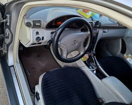 Мерседес Ц-Класс 2003 в Одессе на Automoto.ua Мерседес Ц-Класс, объемом двигателя 2.2 л и пробегом 491 тыс. км за 5900 $, фото 9 на Automoto.ua