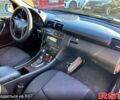Мерседес Ц-Класс, объемом двигателя 2.2 л и пробегом 234 тыс. км за 5900 $, фото 8 на Automoto.ua