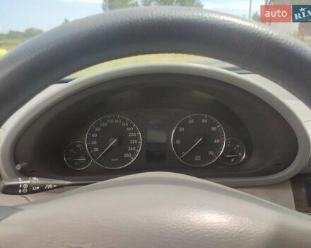Мерседес Ц-Класс, объемом двигателя 1.8 л и пробегом 289 тыс. км за 5100 $, фото 14 на Automoto.ua