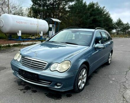 Мерседес Ц-Класс, объемом двигателя 2.2 л и пробегом 0 тыс. км за 3100 $, фото 4 на Automoto.ua