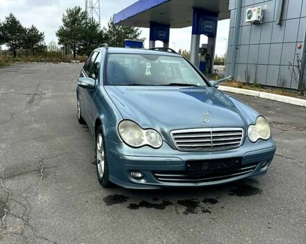Мерседес Ц-Класс, объемом двигателя 2.2 л и пробегом 0 тыс. км за 3100 $, фото 2 на Automoto.ua