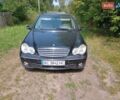 Мерседес Ц-Класс, объемом двигателя 2.2 л и пробегом 390 тыс. км за 6400 $, фото 1 на Automoto.ua