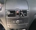 Мерседес Ц-Класс, объемом двигателя 2.1 л и пробегом 286 тыс. км за 8800 $, фото 11 на Automoto.ua