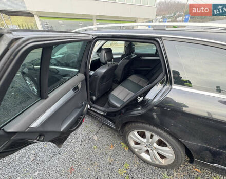 Мерседес Ц-Клас, об'ємом двигуна 2.1 л та пробігом 280 тис. км за 11000 $, фото 17 на Automoto.ua