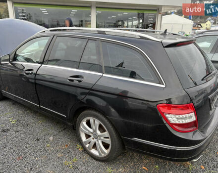 Мерседес Ц-Клас, об'ємом двигуна 2.1 л та пробігом 280 тис. км за 11000 $, фото 2 на Automoto.ua