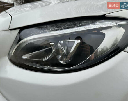 Мерседес Ц-Класс, объемом двигателя 2.14 л и пробегом 155 тыс. км за 15800 $, фото 4 на Automoto.ua