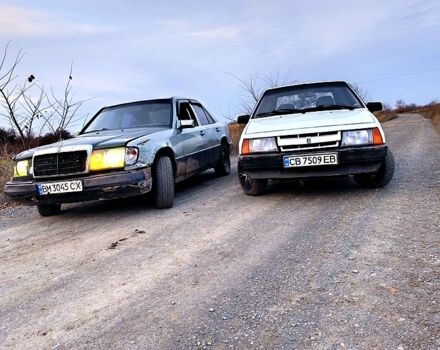 Мерседес Ц-Класс, объемом двигателя 2 л и пробегом 330 тыс. км за 1100 $, фото 1 на Automoto.ua