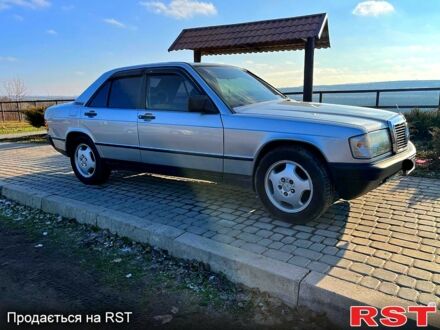 Мерседес Ц-Класс 1989 в Ямполь на Automoto.ua Мерседес Ц-Класс, объемом двигателя 20 л и пробегом 247 тыс. км за 2600 $, фото 1 на Automoto.ua