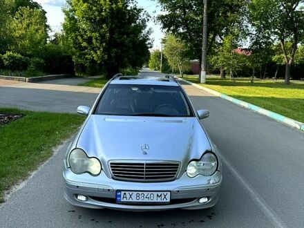 Мерседес Ц-Класс 2003 в Харькове на Automoto.ua Мерседес Ц-Класс, объемом двигателя 2.7 л и пробегом 0 тыс. км за 2999 $, фото 1 на Automoto.ua