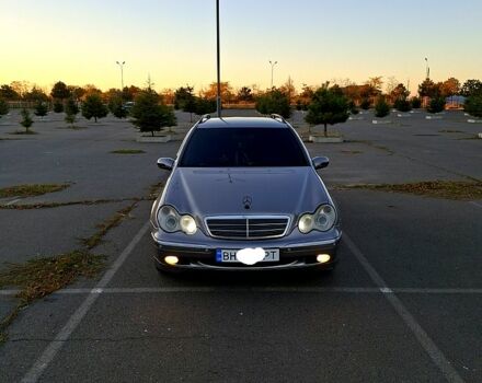 Мерседес Ц-Клас 2003 у Одесі на Automoto.ua Мерседес Ц-Клас, об'ємом двигуна 2.2 л та пробігом 491 тис. км за 5900 $, фото 1 на Automoto.ua