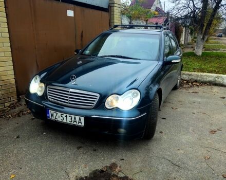 Мерседес Ц-Класс, объемом двигателя 2 л и пробегом 240 тыс. км за 2800 $, фото 1 на Automoto.ua