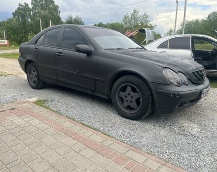 Мерседес Ц-Клас, об'ємом двигуна 1.8 л та пробігом 300 тис. км за 1450 $, фото 1 на Automoto.ua