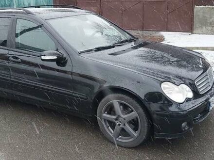 Мерседес Ц-Клас 2006 у Кропивницькому (Кіровограді) на Automoto.ua Мерседес Ц-Клас, об'ємом двигуна 2.2 л та пробігом 326 тис. км за 7700 $, фото 1 на Automoto.ua