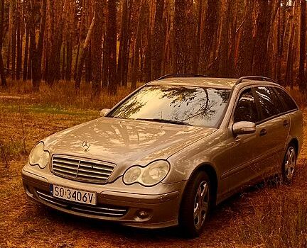 Мерседес Ц-Клас, об'ємом двигуна 2.2 л та пробігом 400 тис. км за 2800 $, фото 1 на Automoto.ua