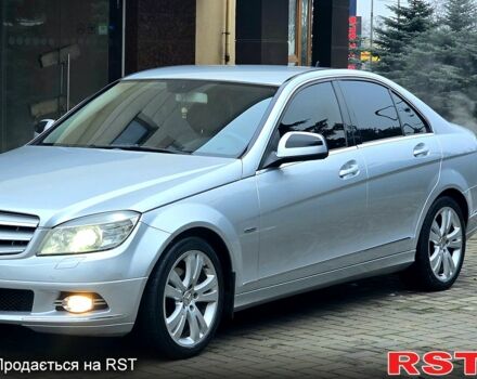 Мерседес Ц-Класс, объемом двигателя 3 л и пробегом 190 тыс. км за 8200 $, фото 1 на Automoto.ua
