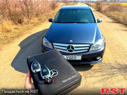 Мерседес Ц-Клас 2009 у Кривому Розі на Automoto.ua Мерседес Ц-Клас, об'ємом двигуна 18 л та пробігом 202 тис. км за 11000 $, фото 1 на Automoto.ua