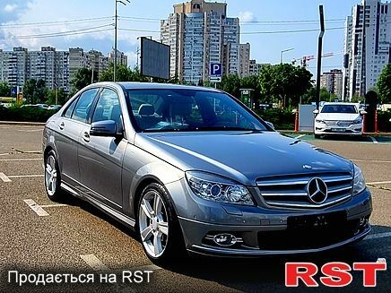 Мерседес Ц-Класс 2011 в Киеве на Automoto.ua Мерседес Ц-Класс, объемом двигателя 3 л и пробегом 184 тыс. км за 11800 $, фото 1 на Automoto.ua