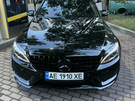 Мерседес Ц-Класс 2015 в Днепре (Днепропетровске) на Automoto.ua Мерседес Ц-Класс, объемом двигателя 1.99 л и пробегом 65 тыс. км за 22500 $, фото 1 на Automoto.ua
