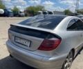 Серый Мерседес Ц-Класс, объемом двигателя 2 л и пробегом 350 тыс. км за 3800 $, фото 1 на Automoto.ua