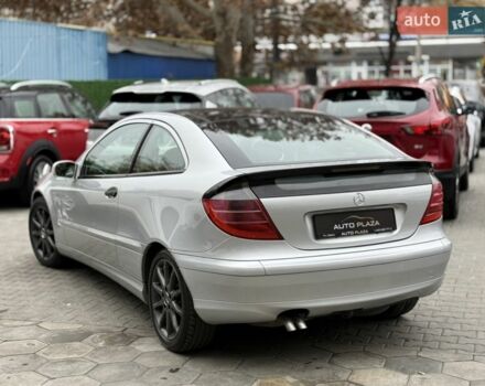 Серый Мерседес Ц-Класс, объемом двигателя 2.2 л и пробегом 211 тыс. км за 4800 $, фото 7 на Automoto.ua